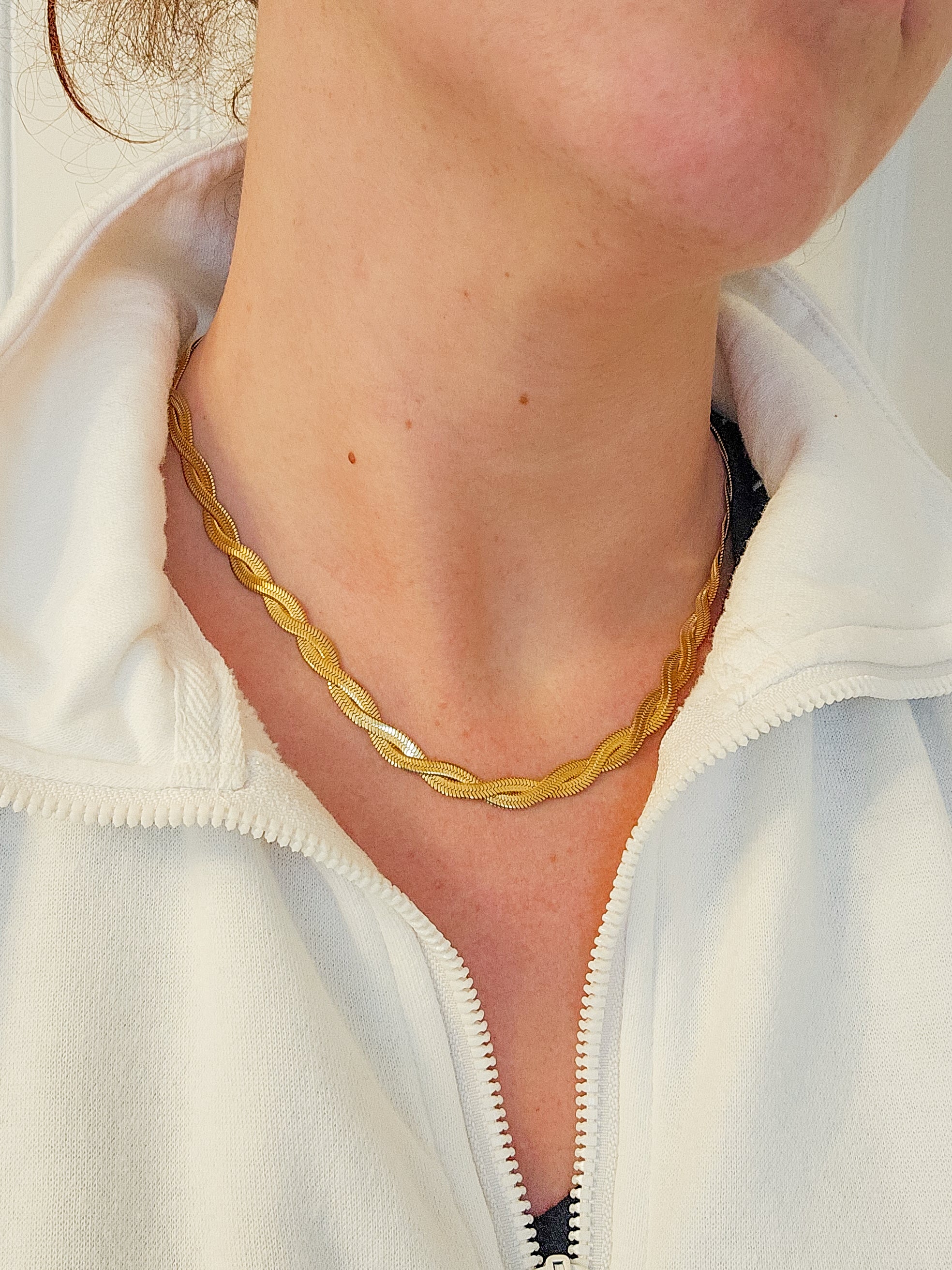 Regal Herringbone Necklace