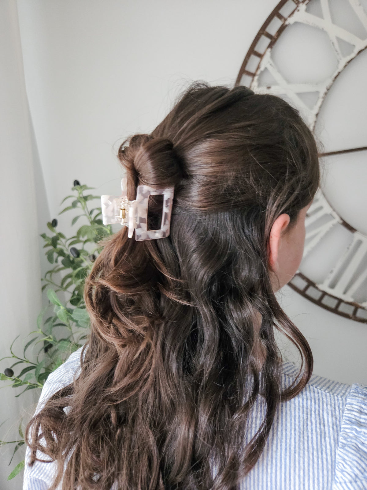 Amelie Small Claw Clip