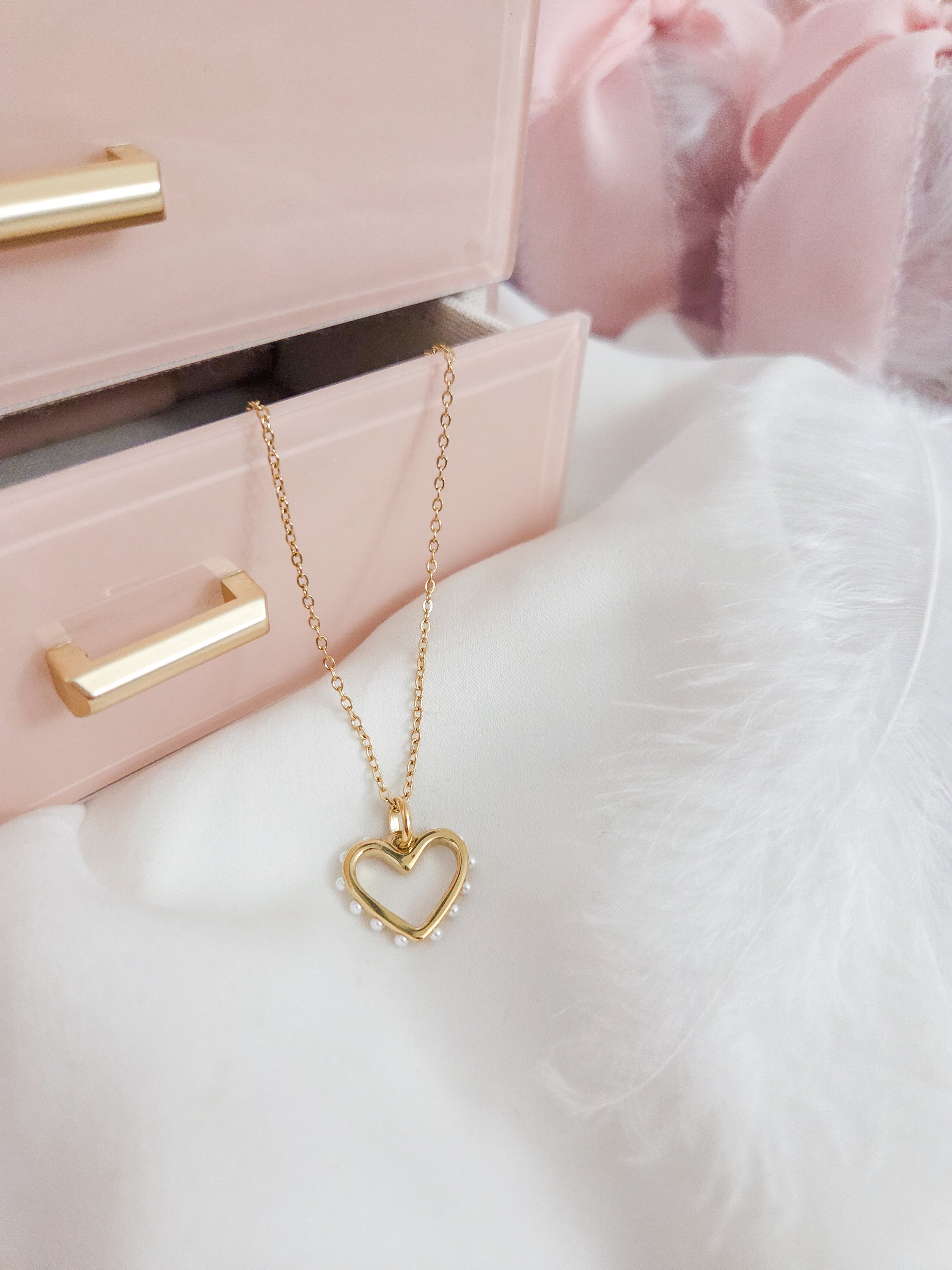 Heart of Gold necklace with heart pendant, tarnish proof and waterproof, necklace for everyday wear.