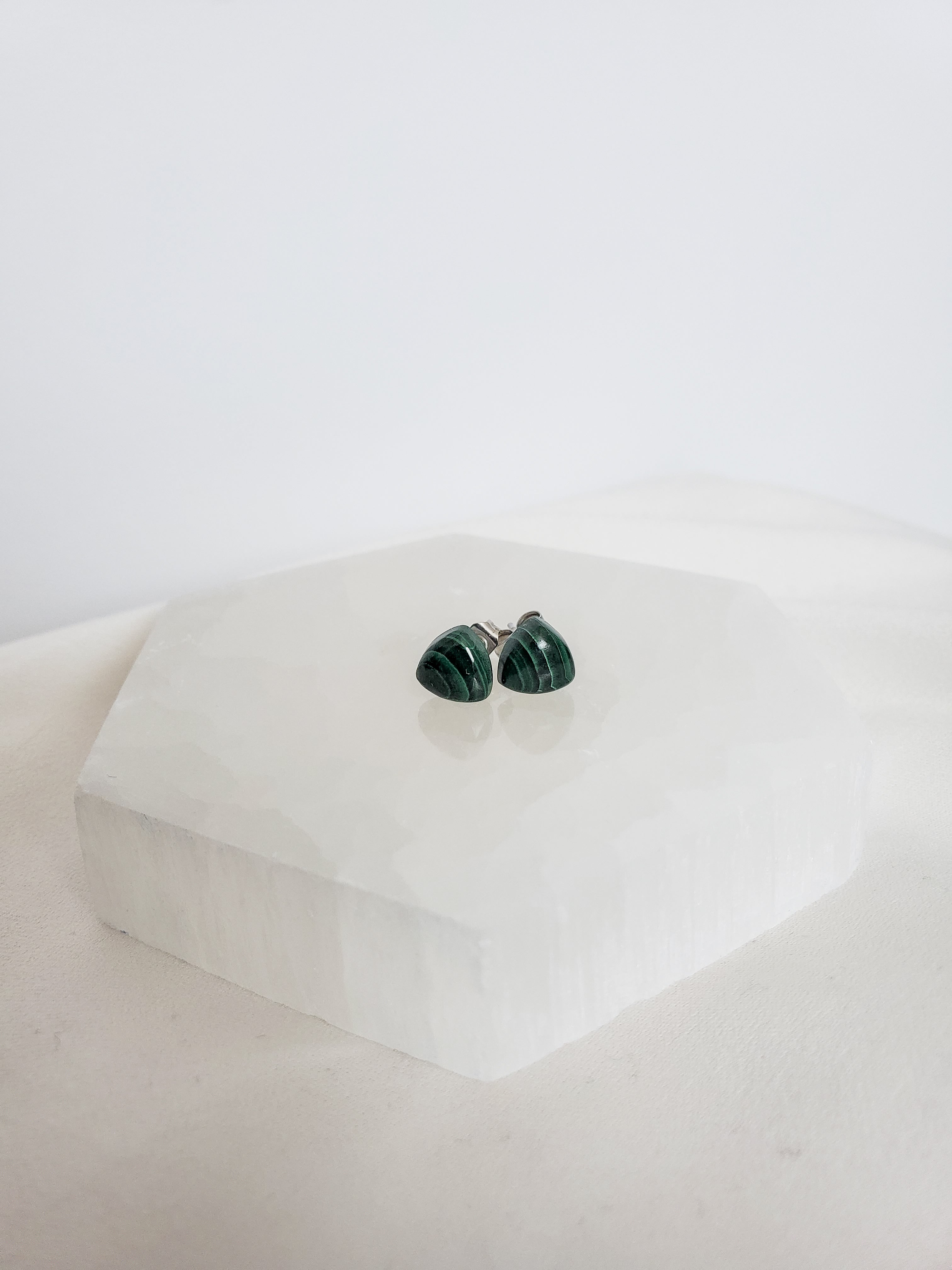 Malachite studs